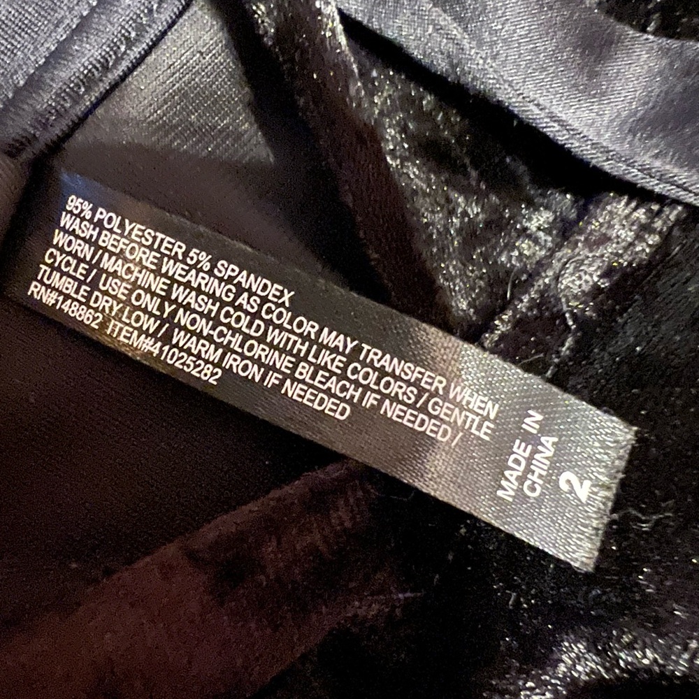 Torrid Black Crushed Velour Pullover Lounge Hoodie Size 2 🖤 - Picture 10 of 11